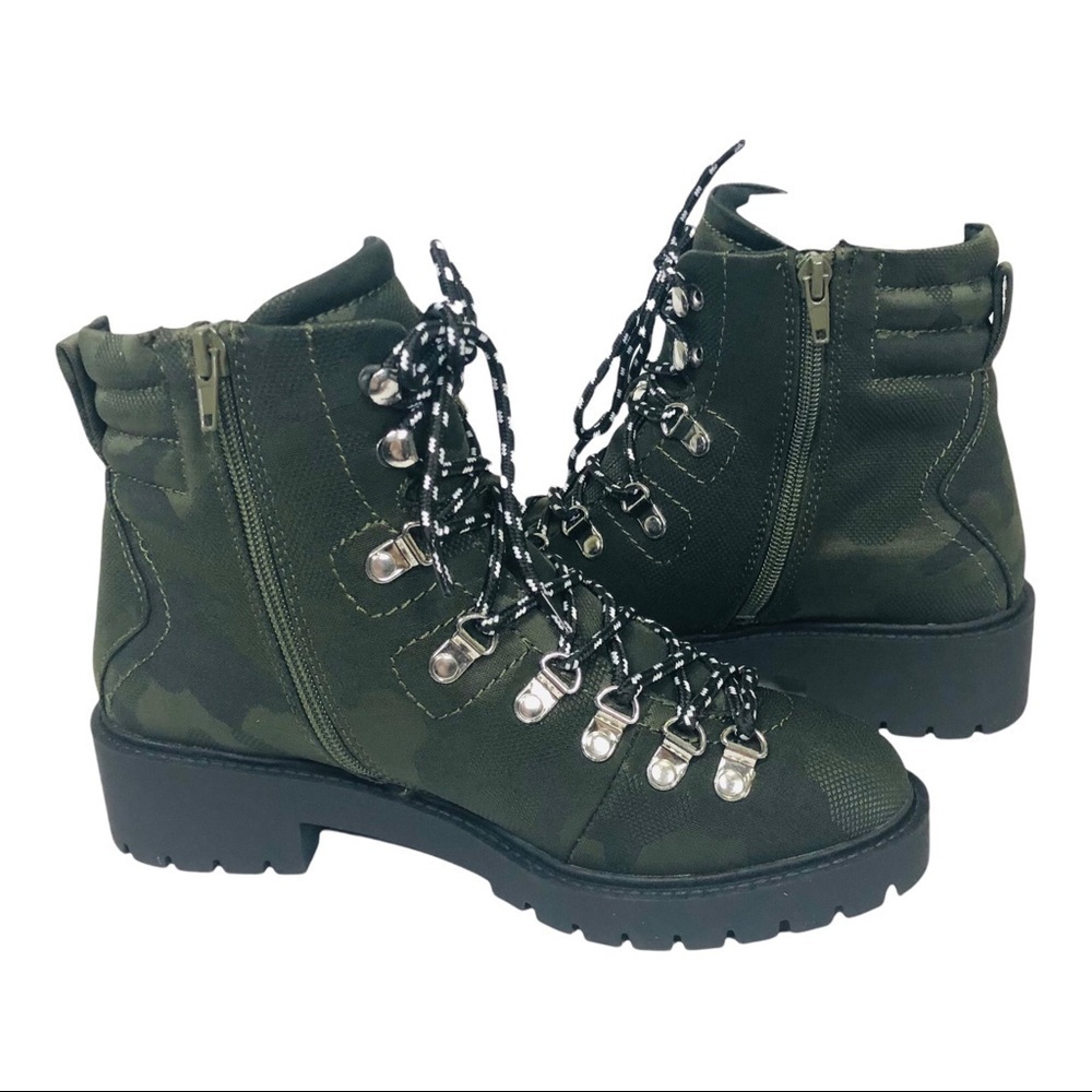 Steve Madden Geiger Camo Boots Size 7.5 Green Women Shoes